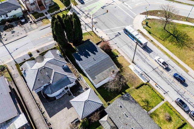 780 Kensington Avenue