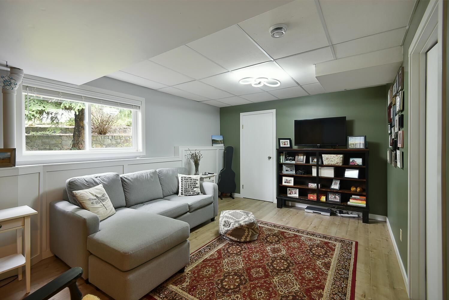 Listing Image 16