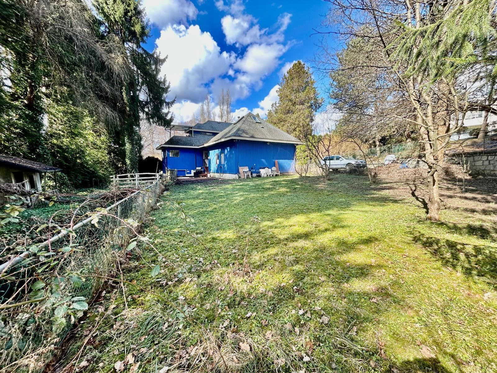 Listing Image 17