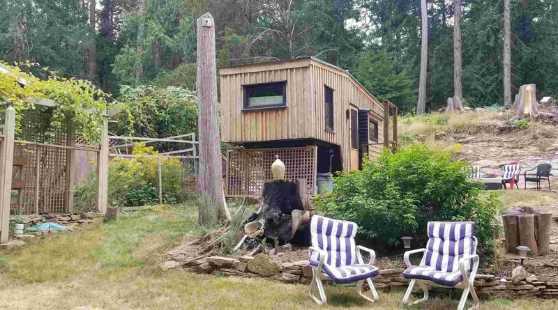 512 Aya Reach Road, Mayne Island, V0N 2J1 | Image 3