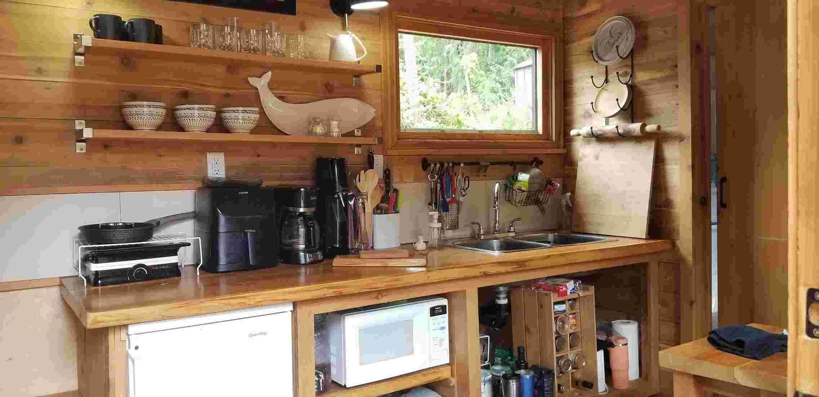 Listing Image 5