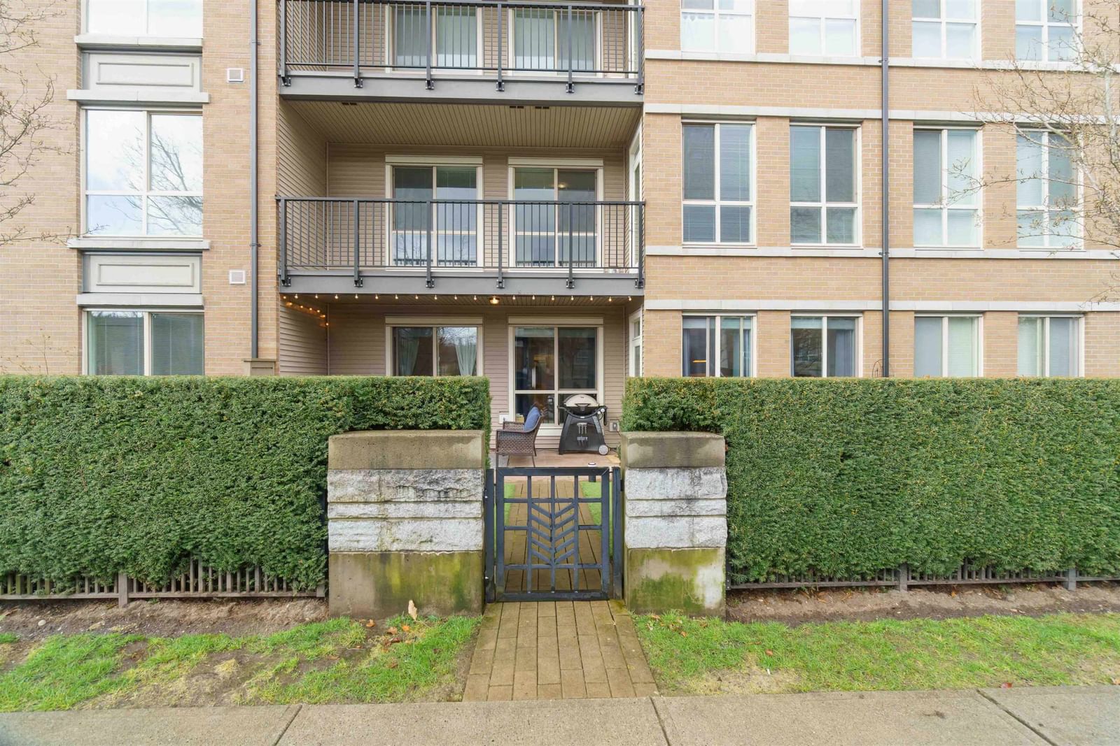 Listing Image 23