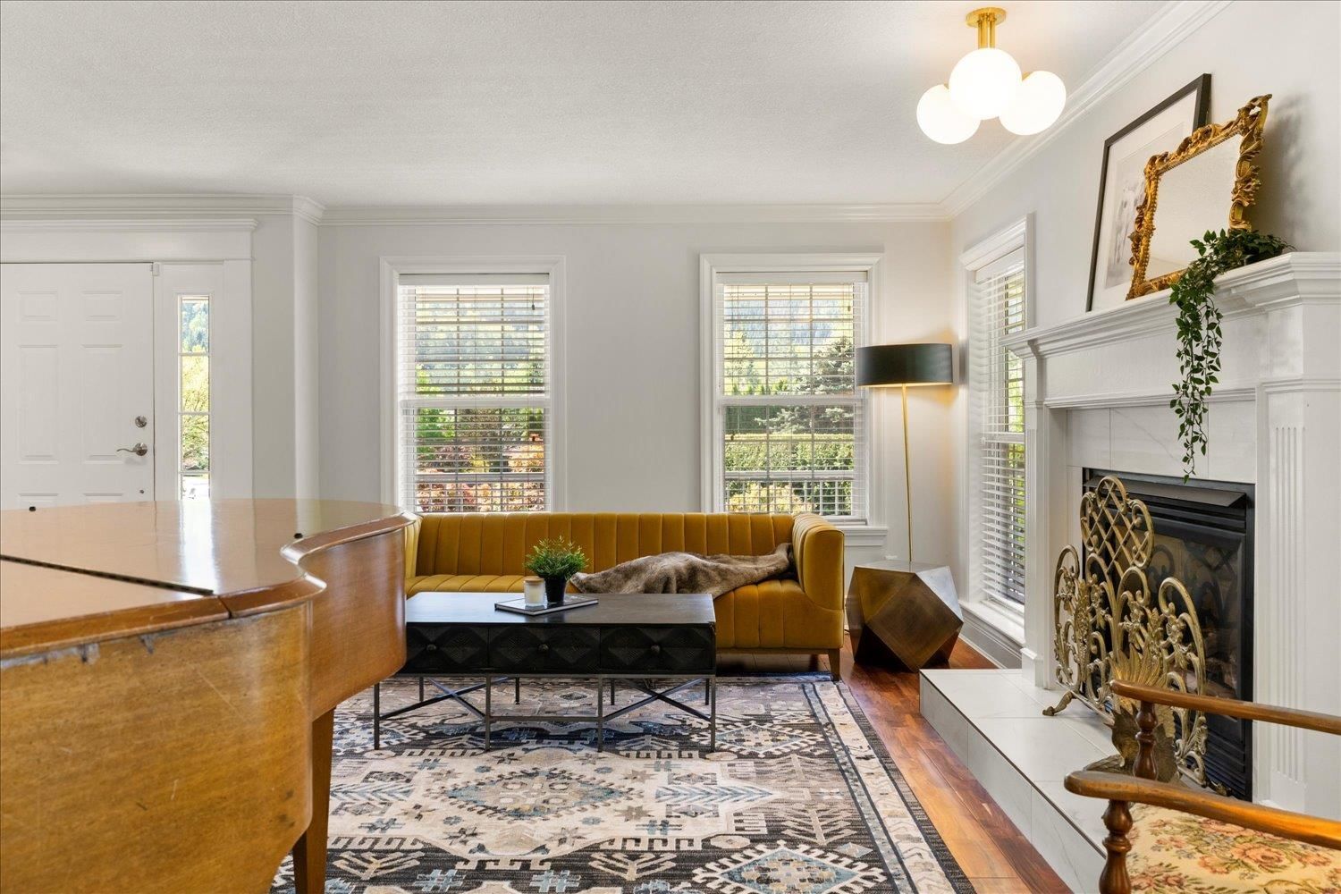 Listing Image 9