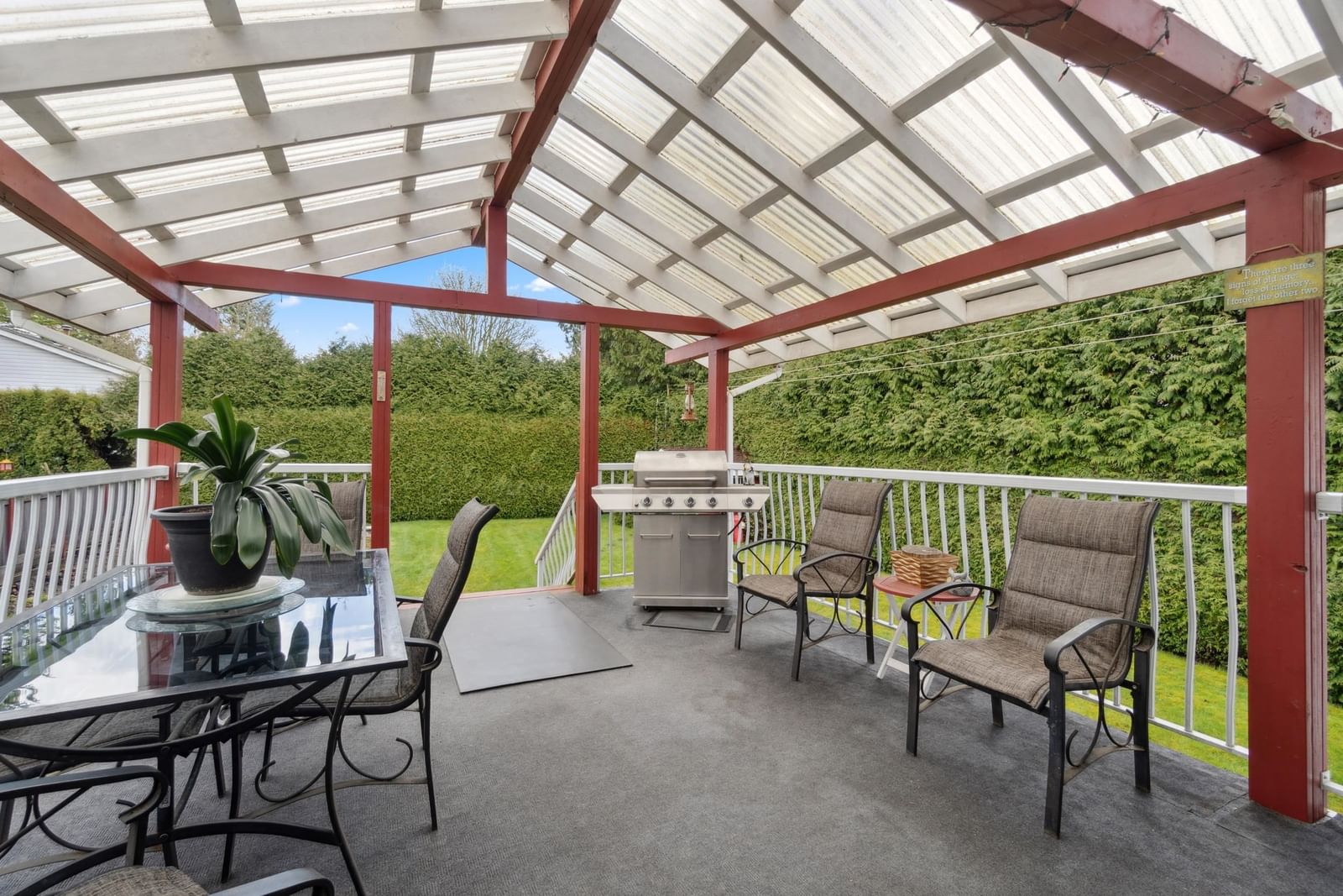Listing Image 9