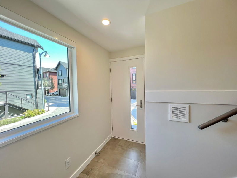 Image of home for listing MLS® R2978383