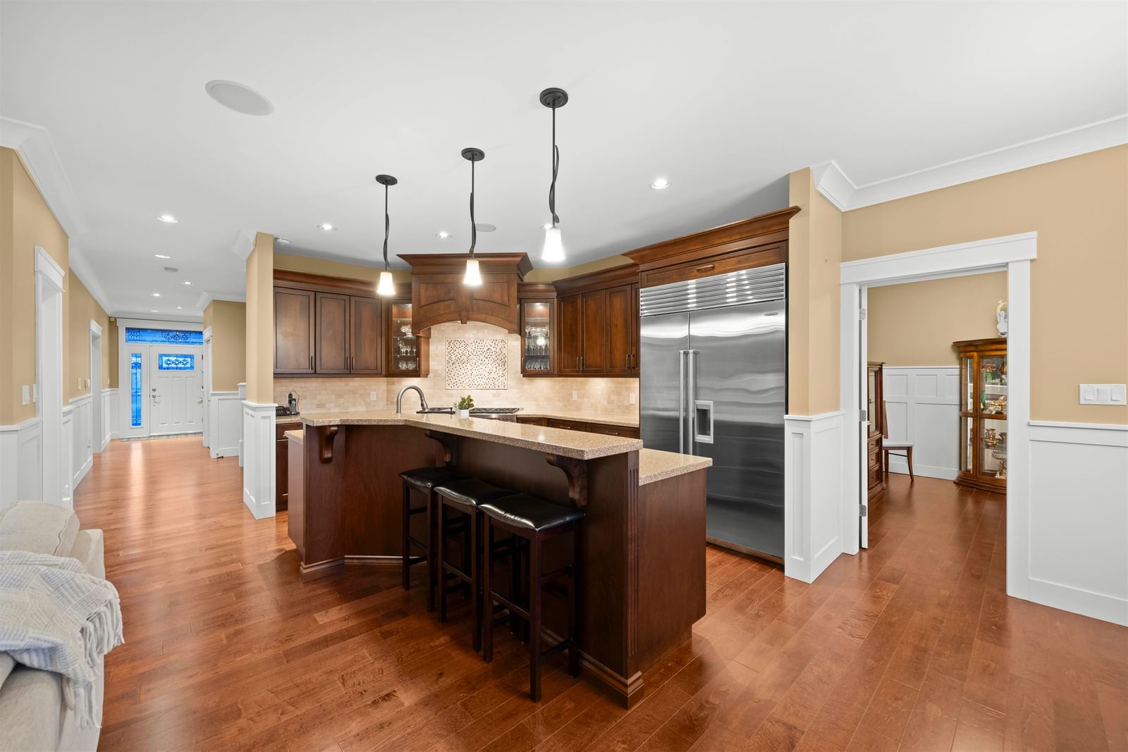 Listing Image 14