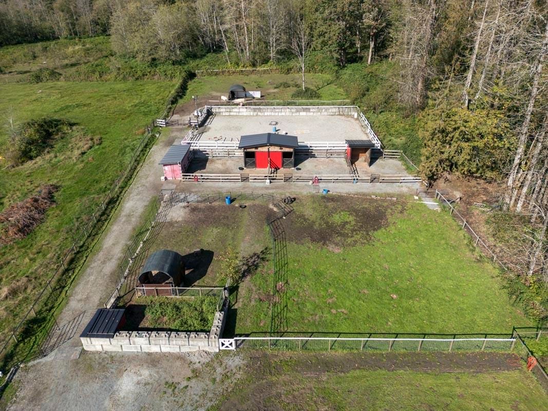 Listing Image 16