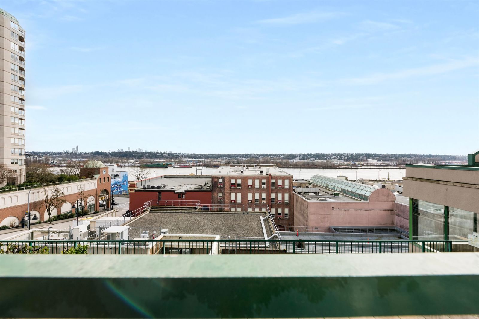 Listing Image 22