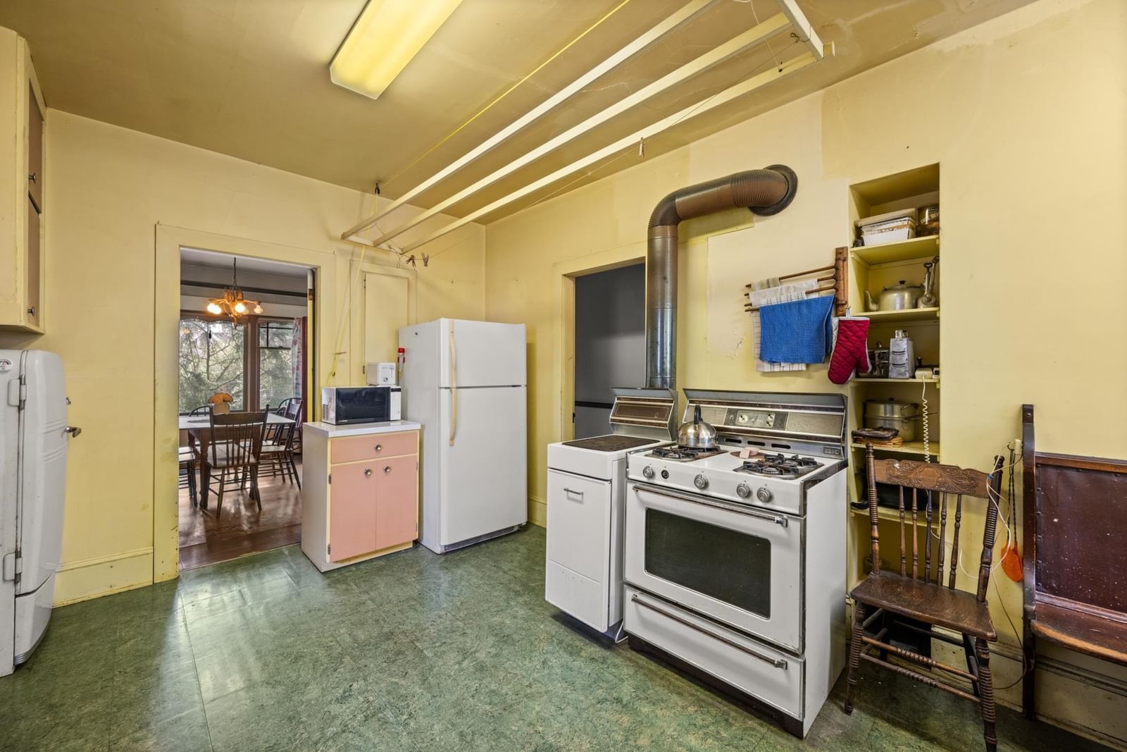Listing Image 20