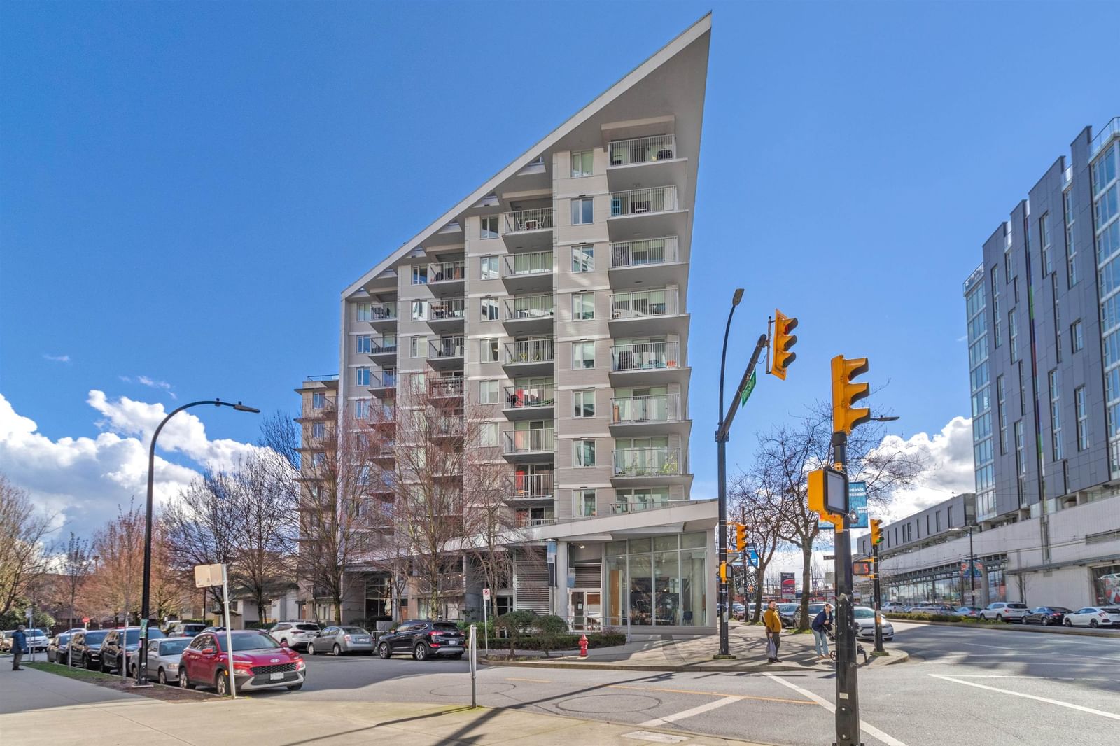 Listing Image 21