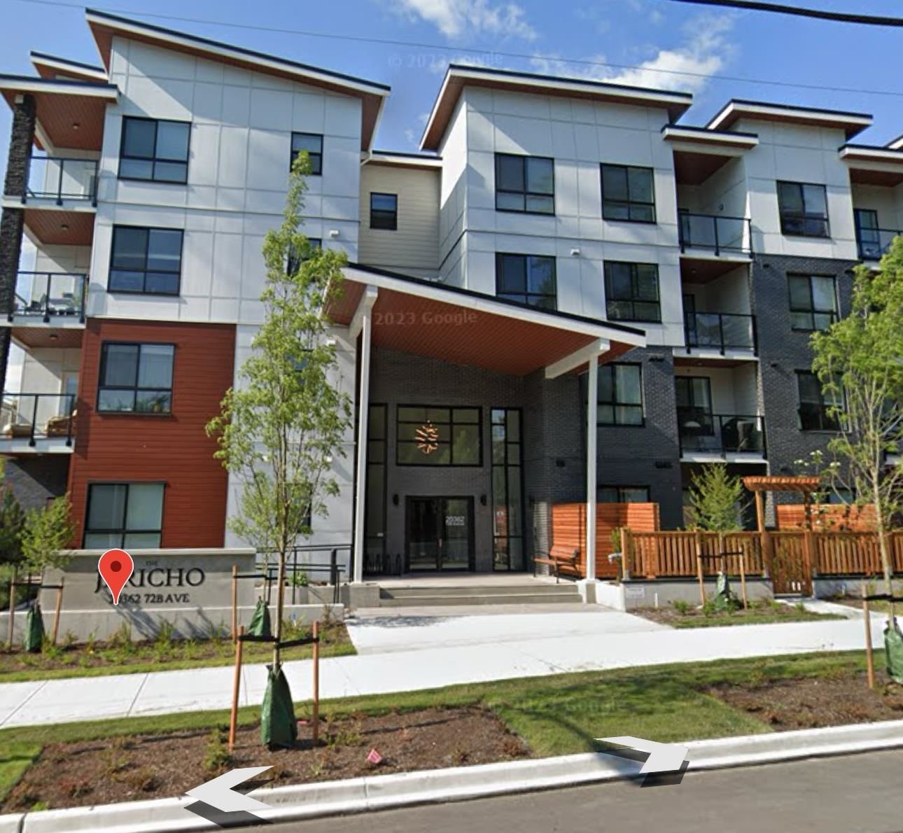 Listing photo 2