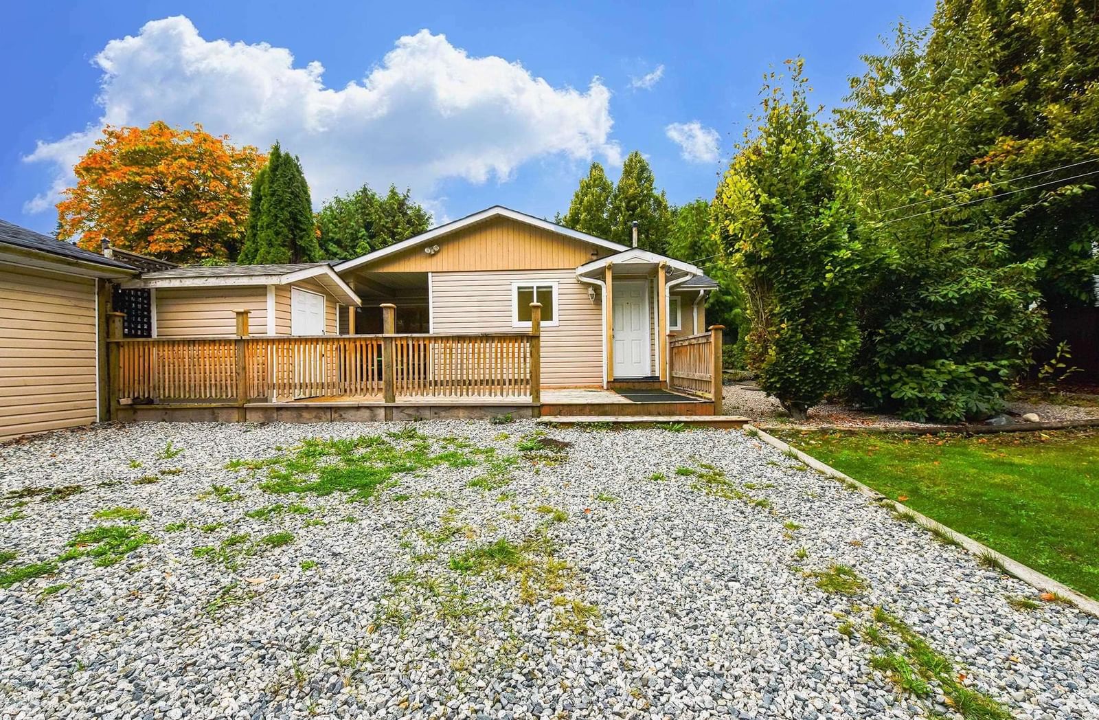 Listing photo 5