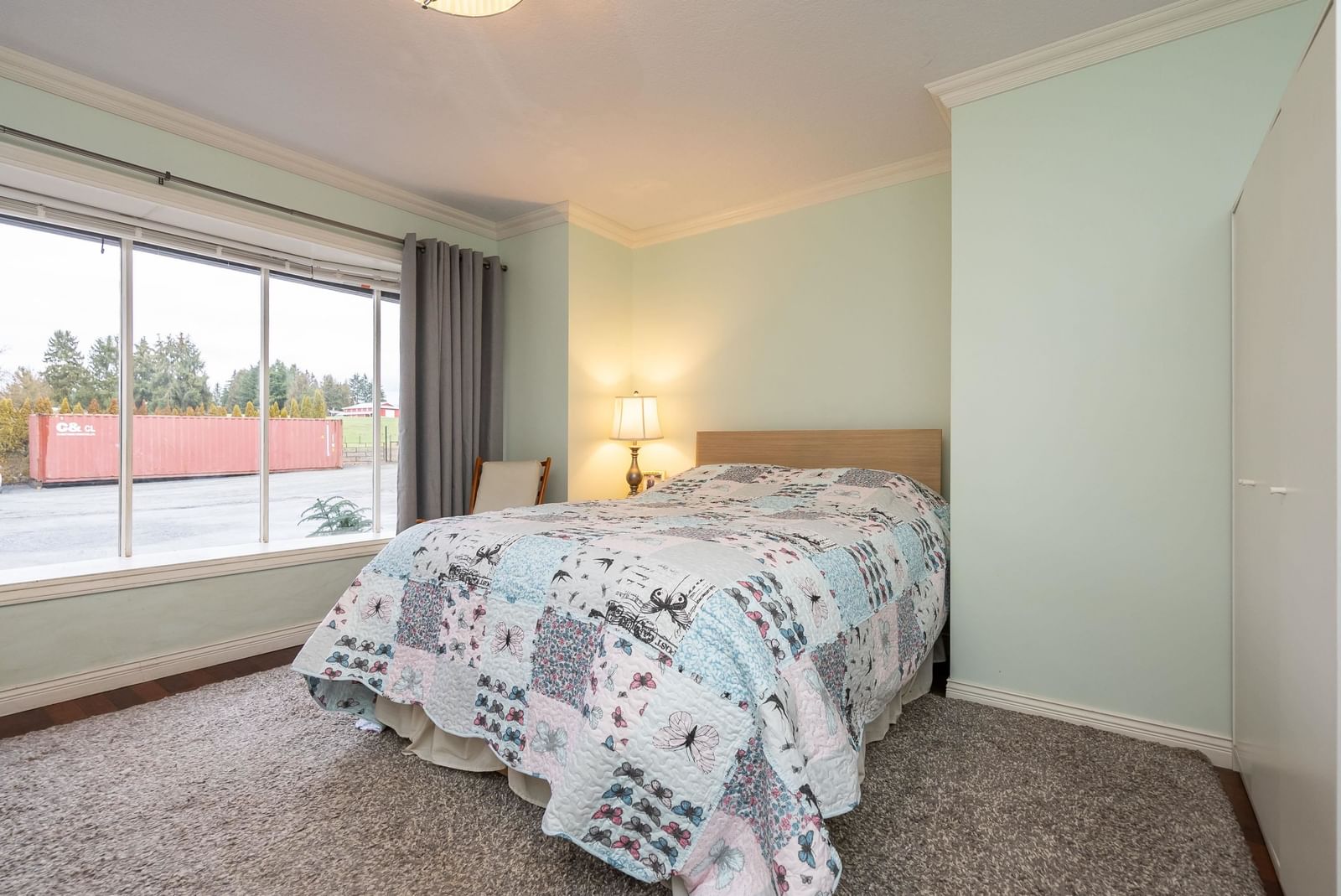 Listing Image 15