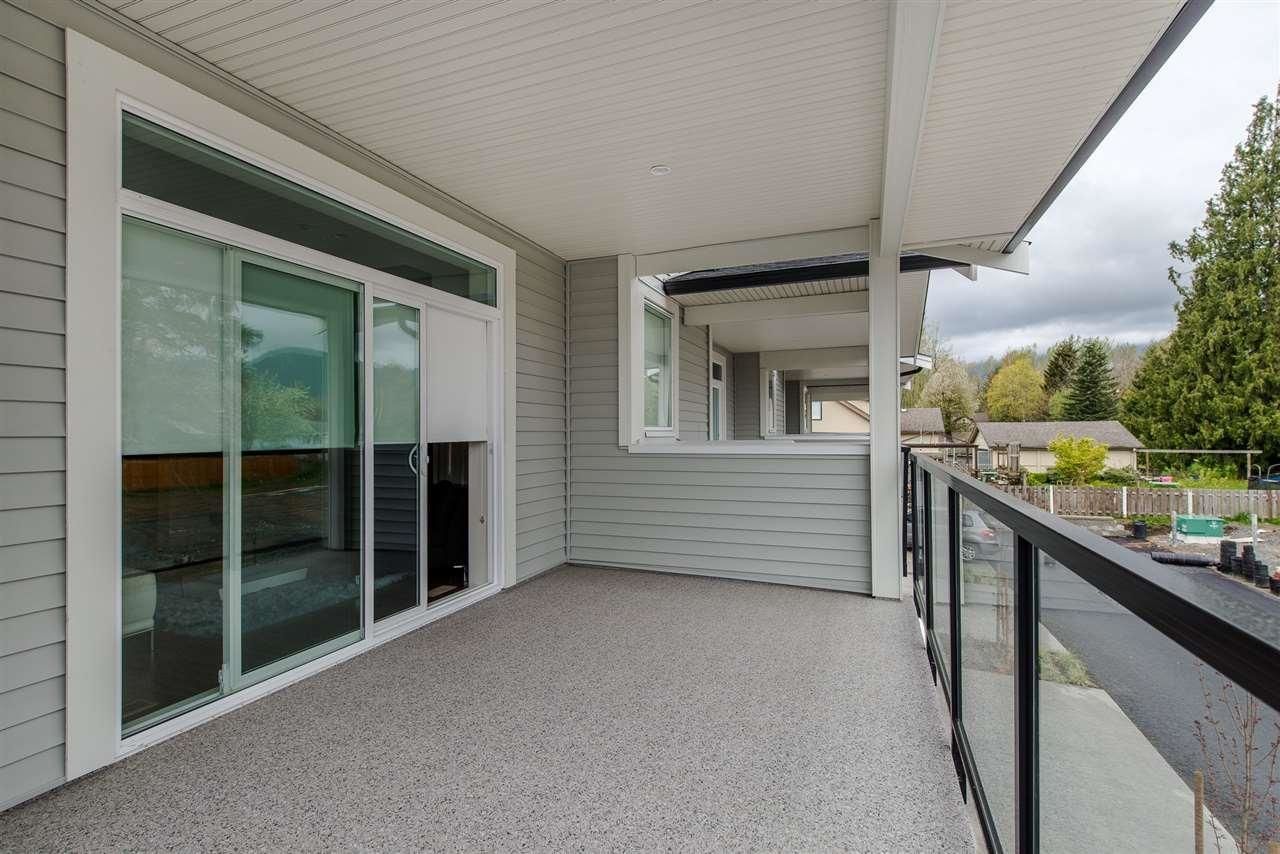 Listing Image 8