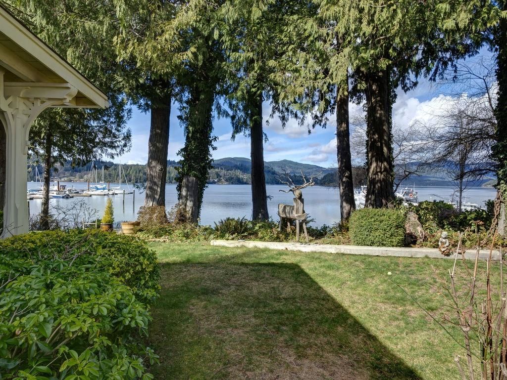 Listing Image 11