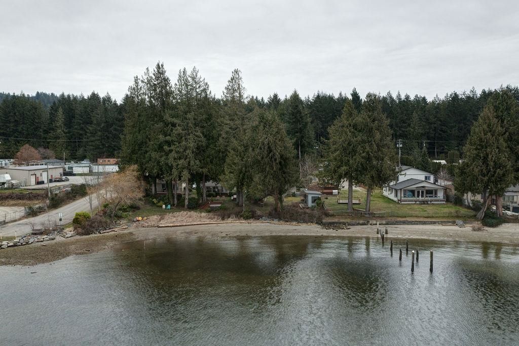 Listing Image 17