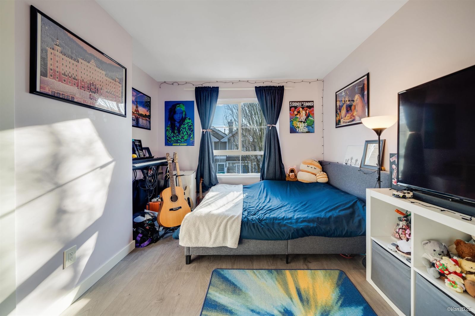 Listing Image 19