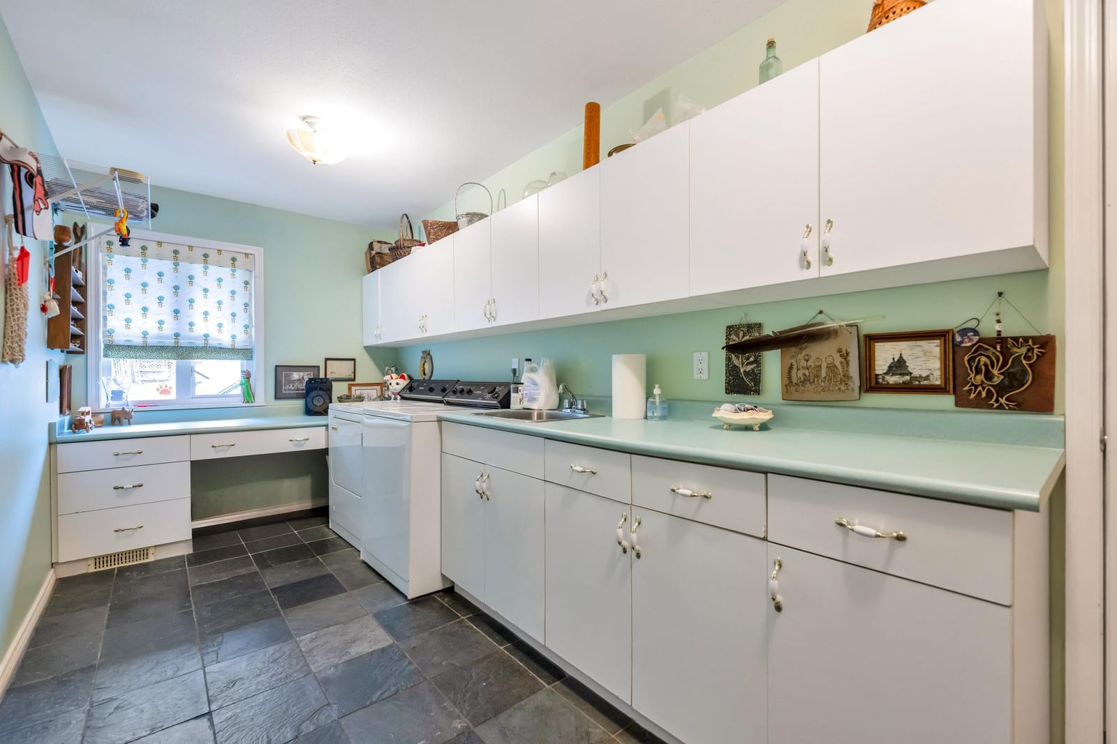 Listing Image 26