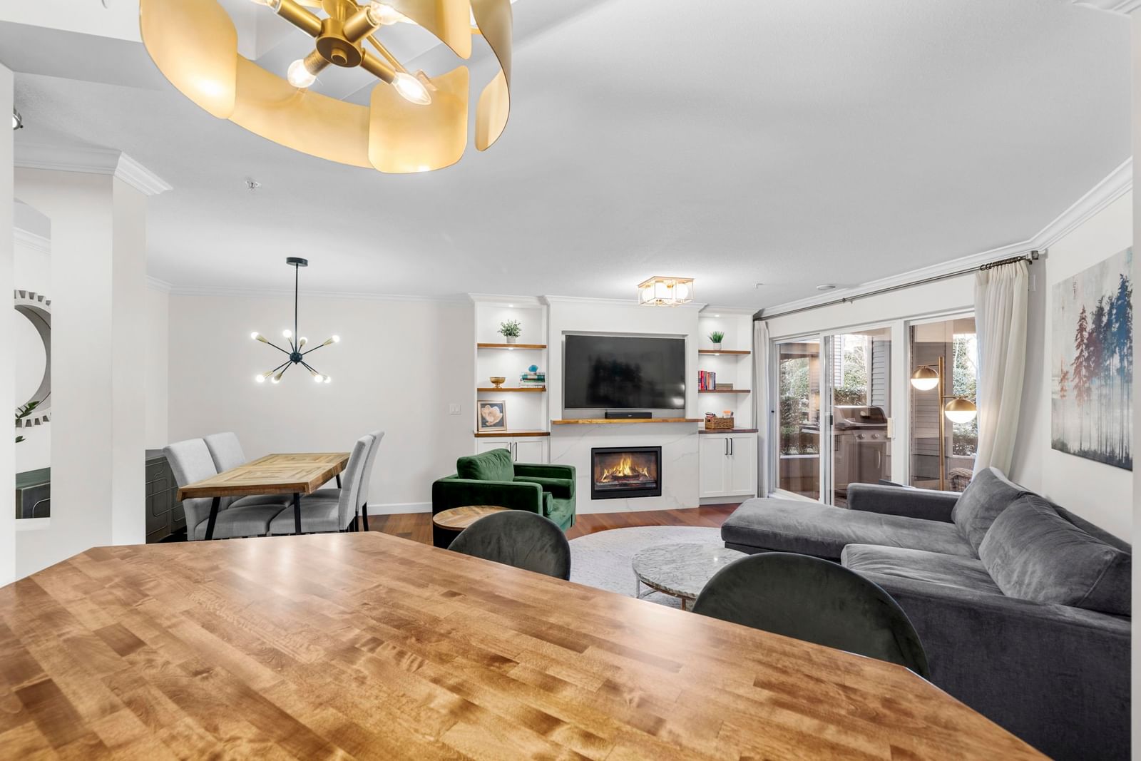 Listing Image 12