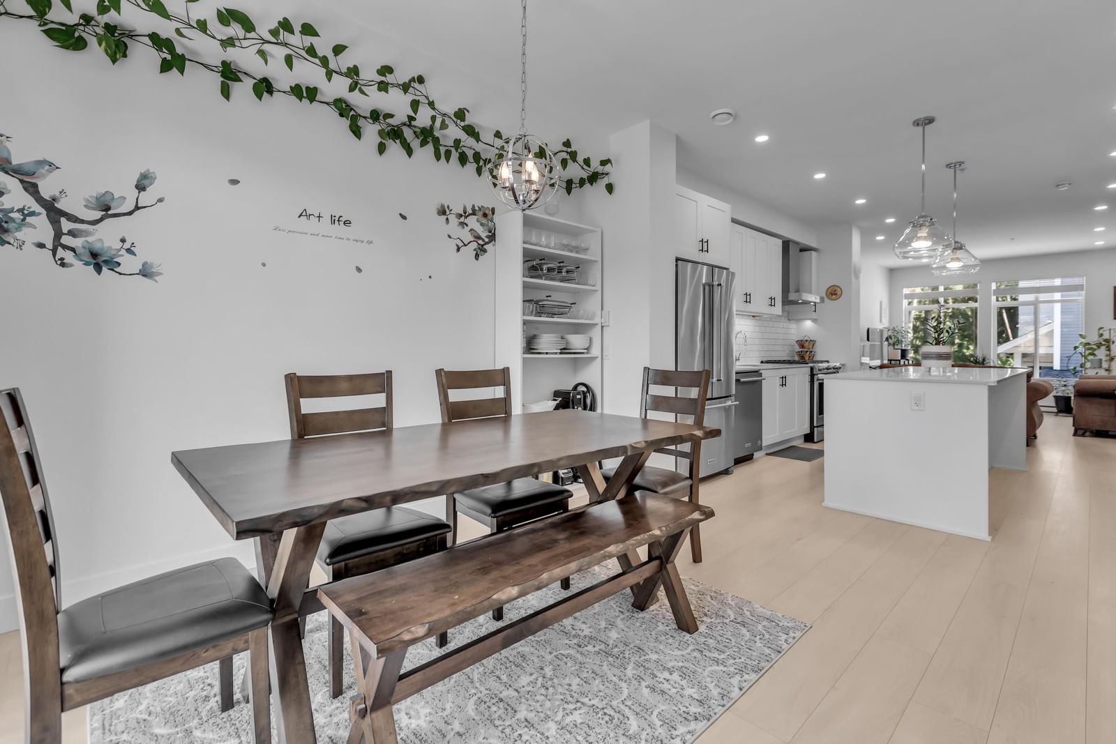 Listing Image 15