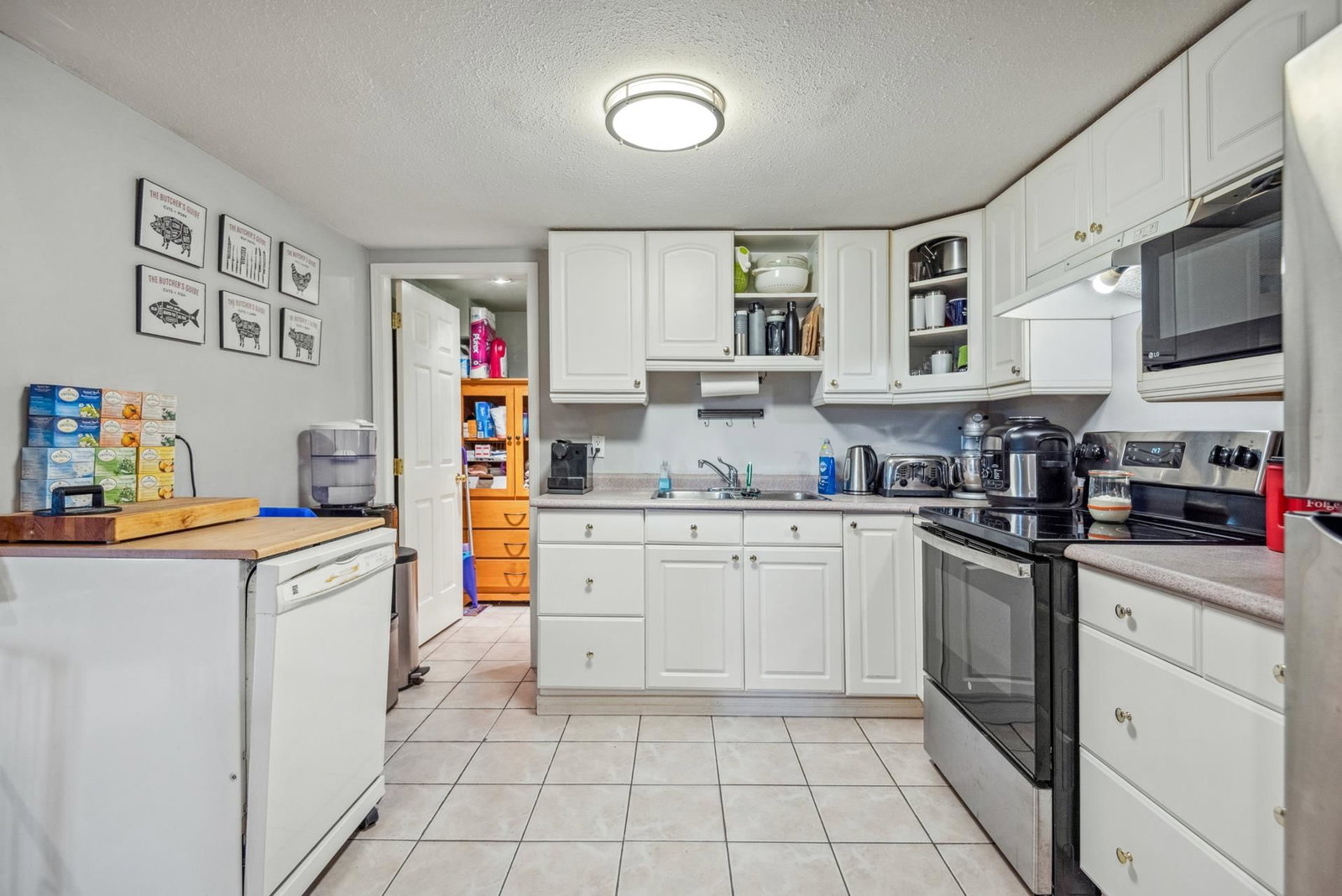 Listing Image 20