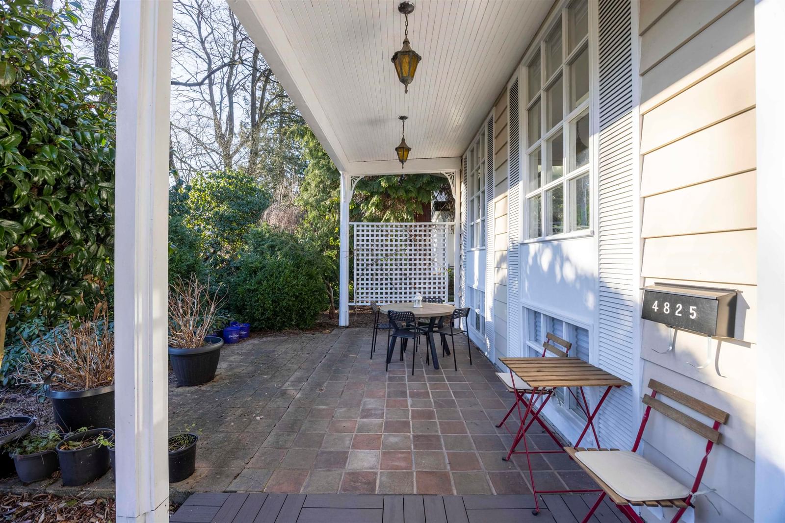 Listing Image 6