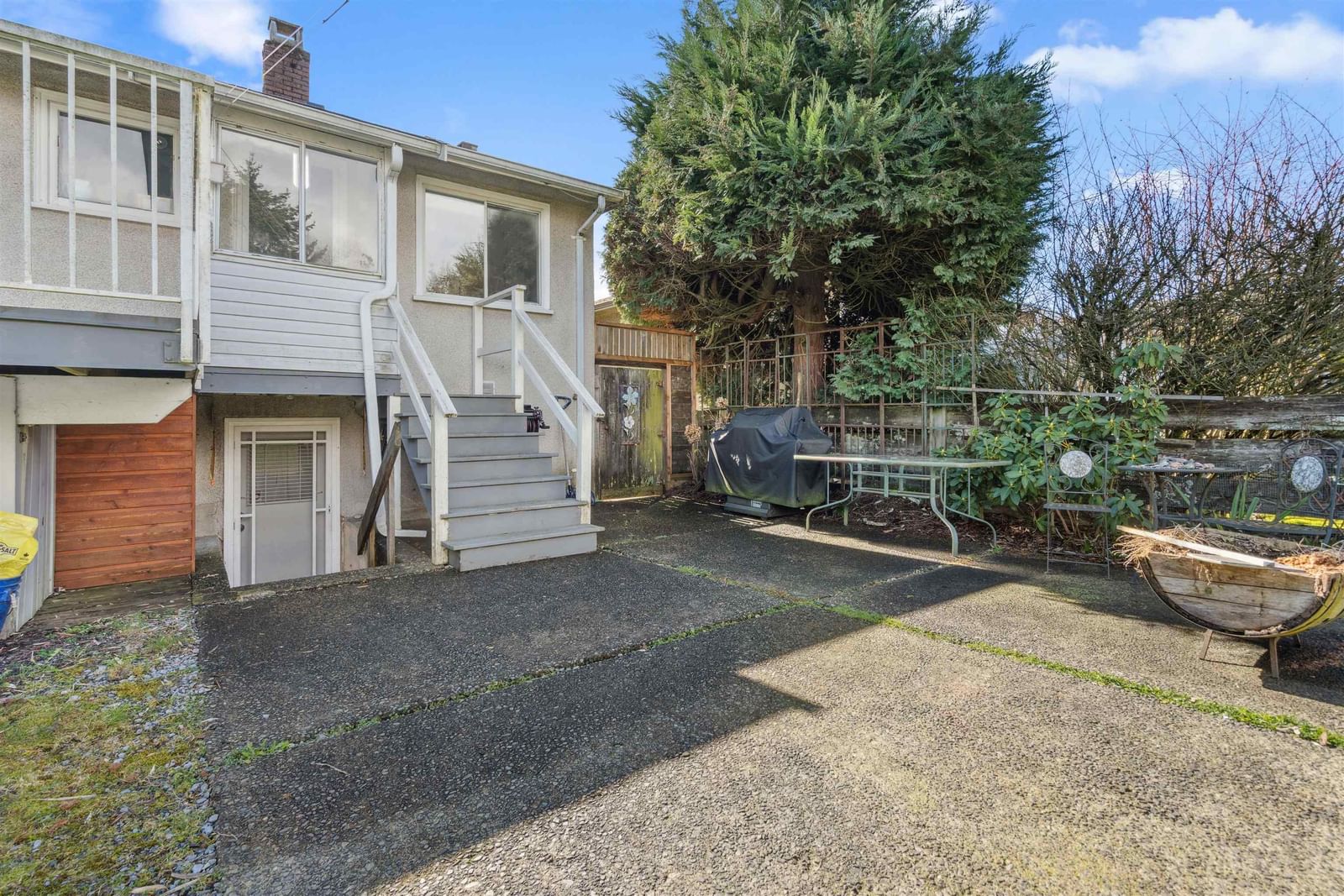Listing Image 25