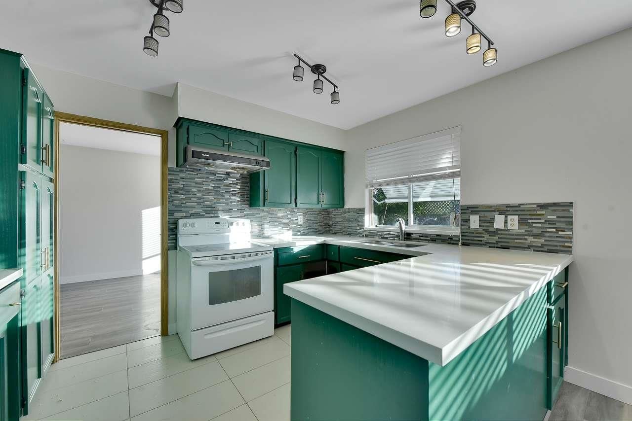 Listing Image 13