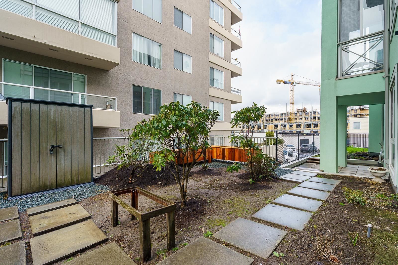 Listing Image 11