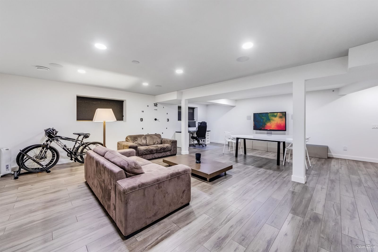 Listing Image 21