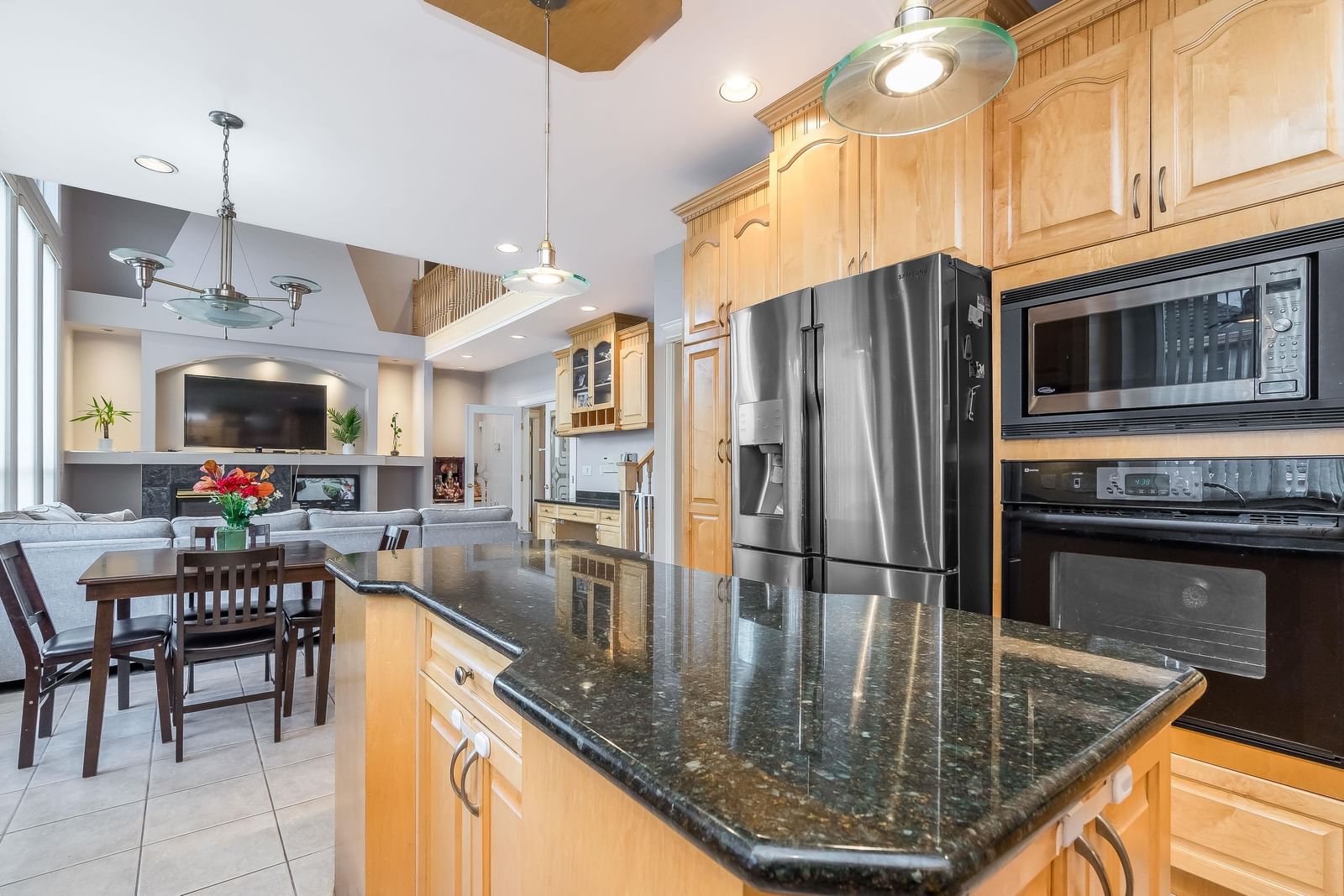 Listing Image 15