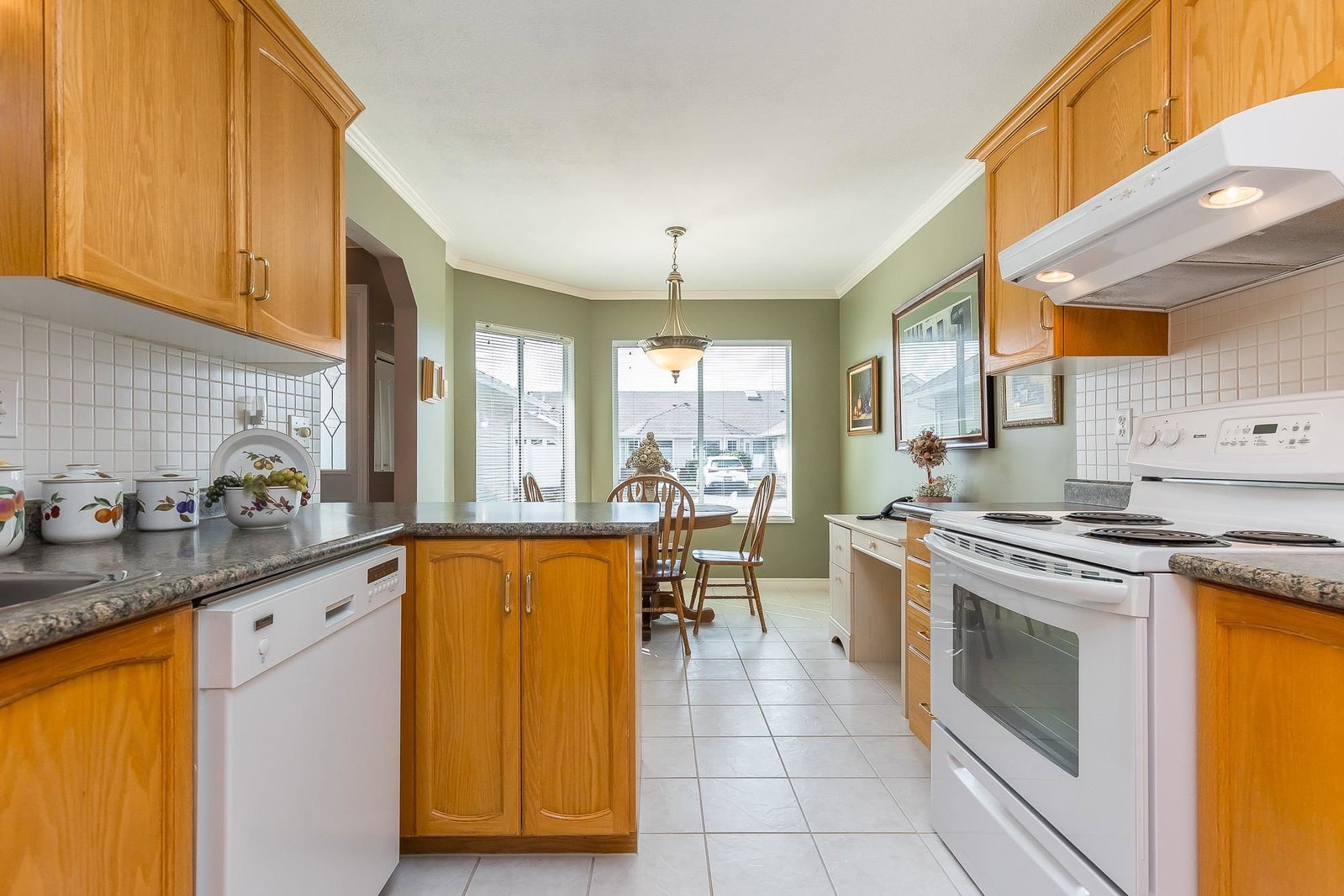 Listing Image 13