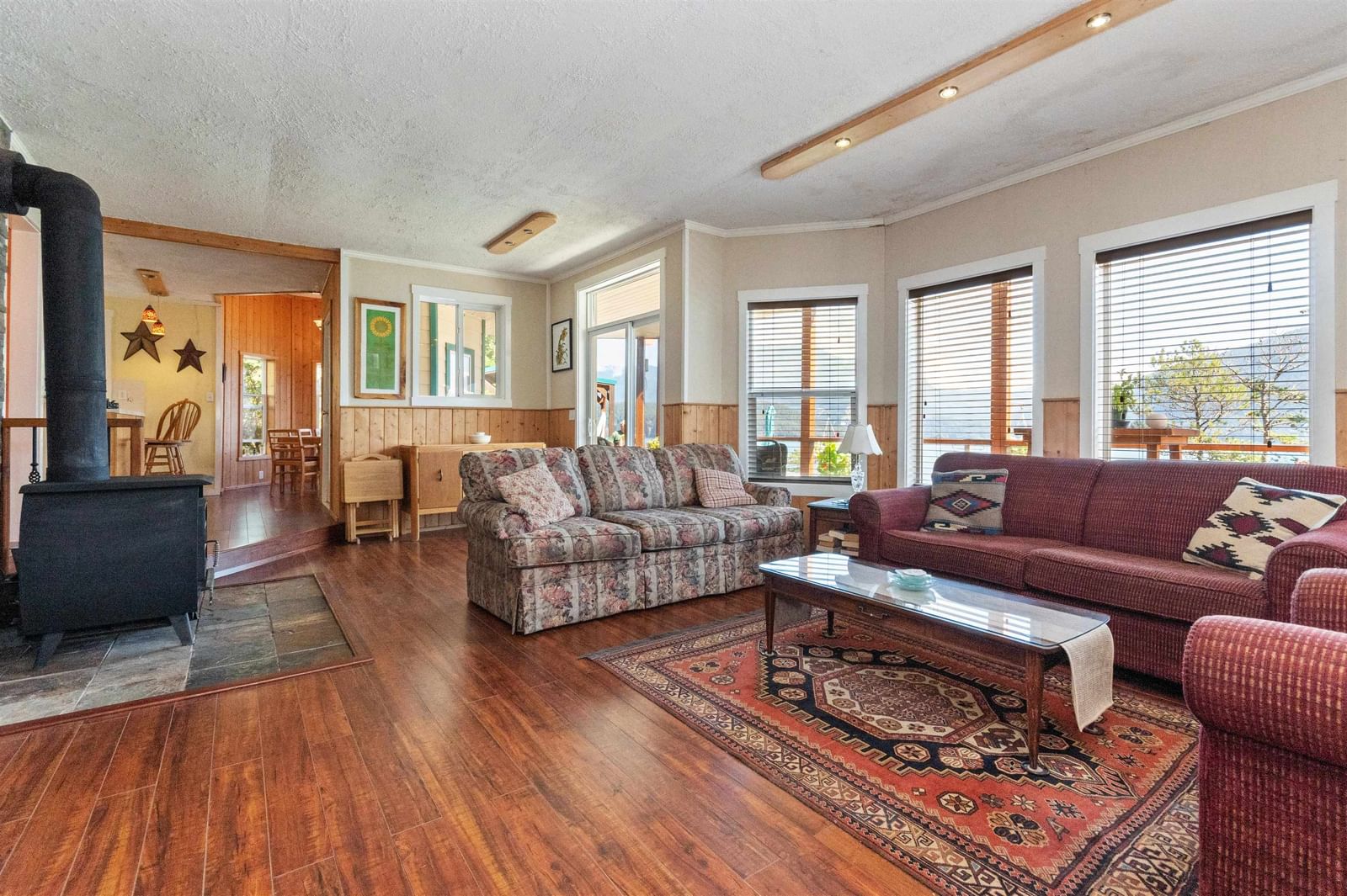 Listing Image 18