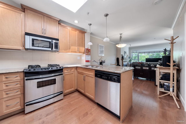 401 - 2103 45th Avenue W