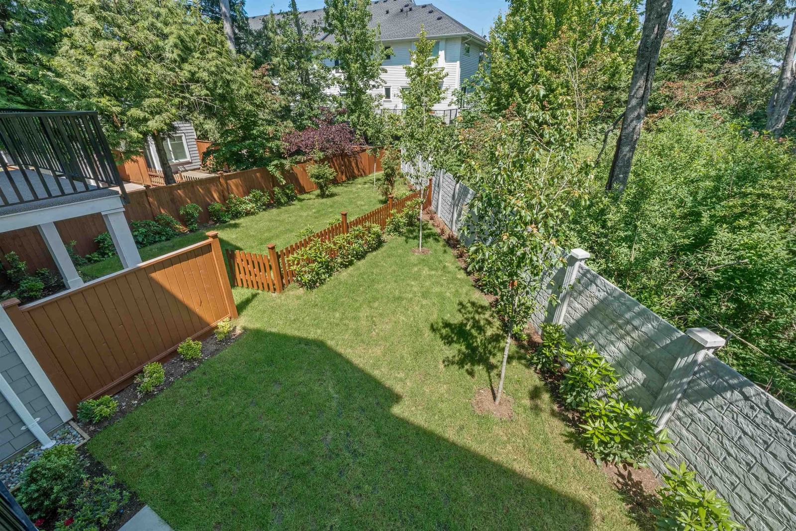 Listing Image 24