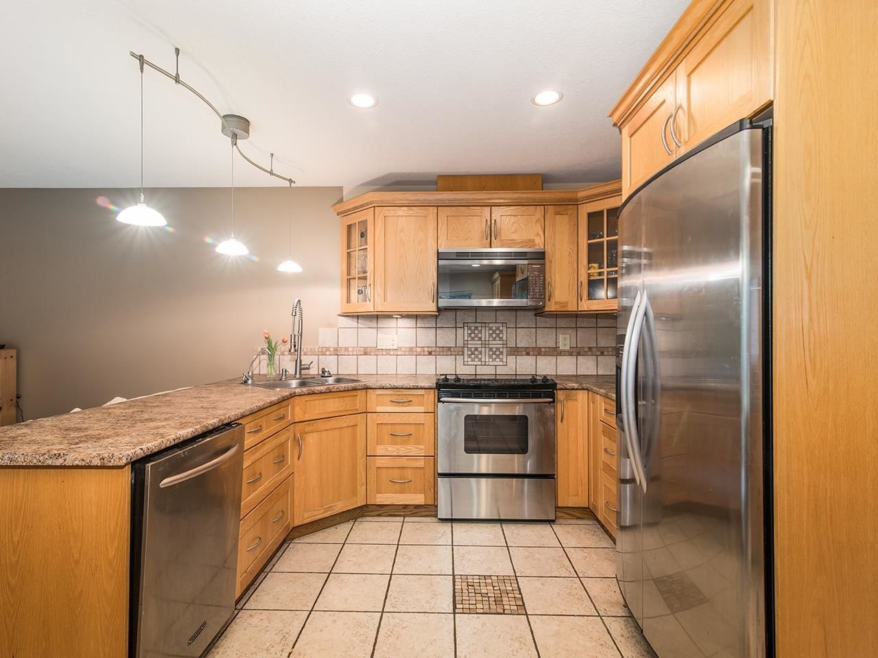 Listing Image 13
