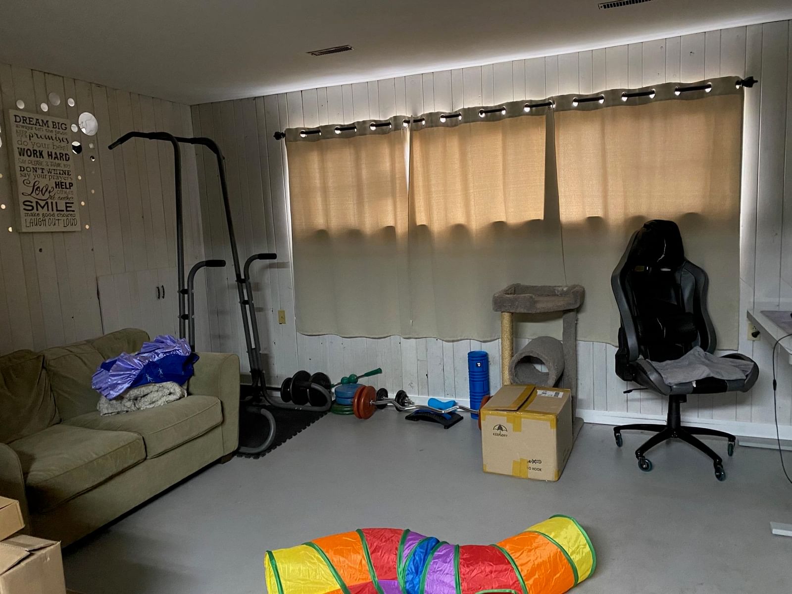 Listing Image 9