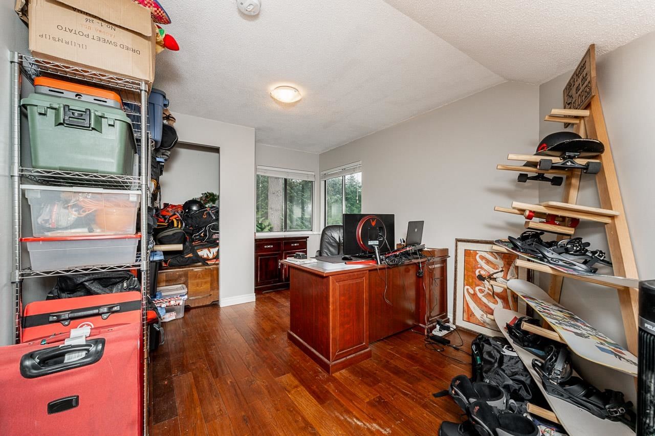 Listing Image 23