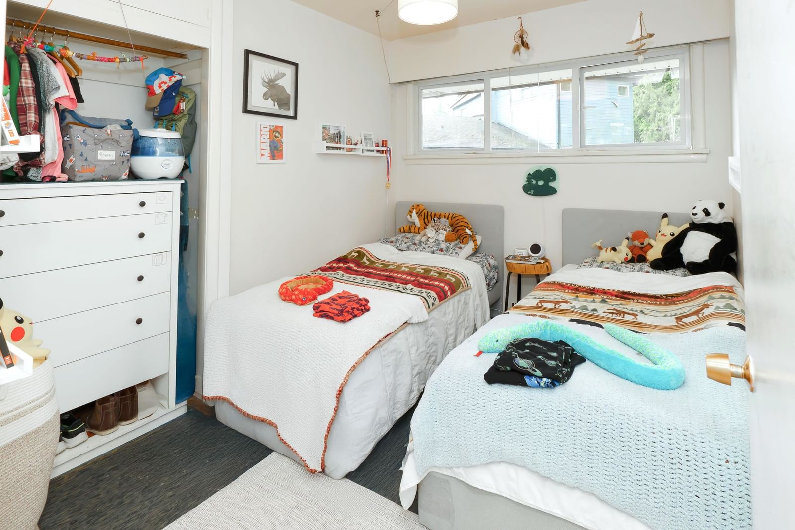 Listing Image 16