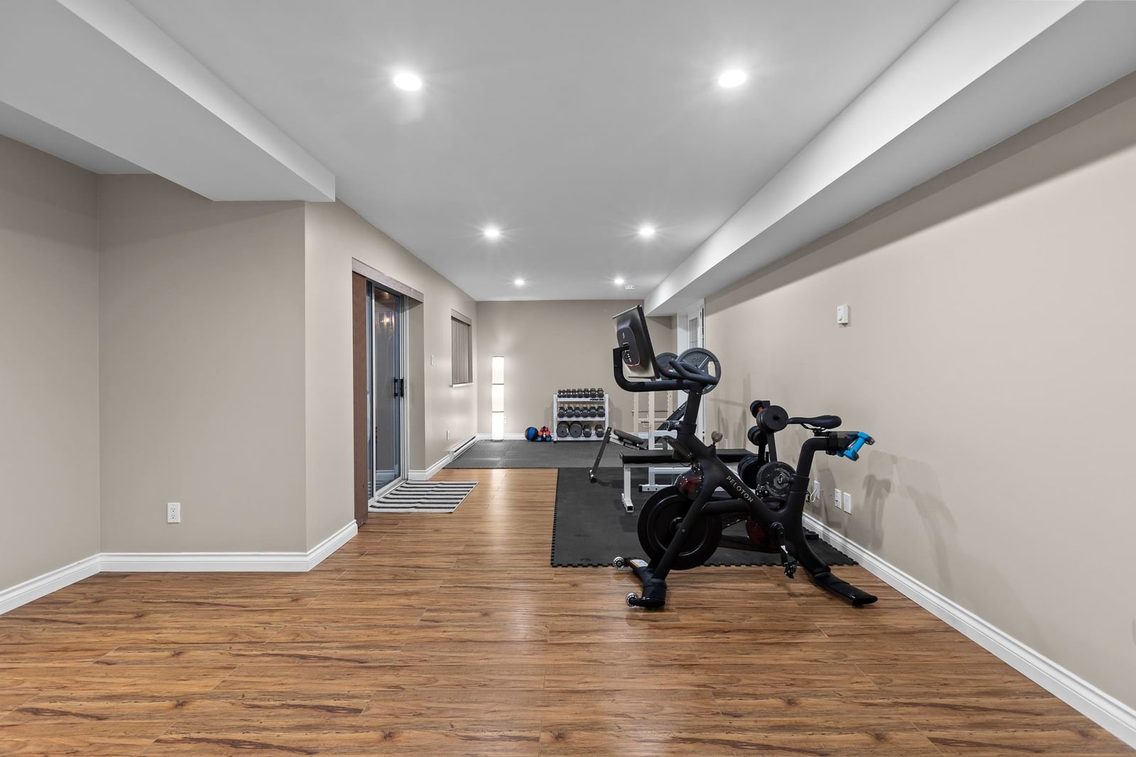 Listing Image 33