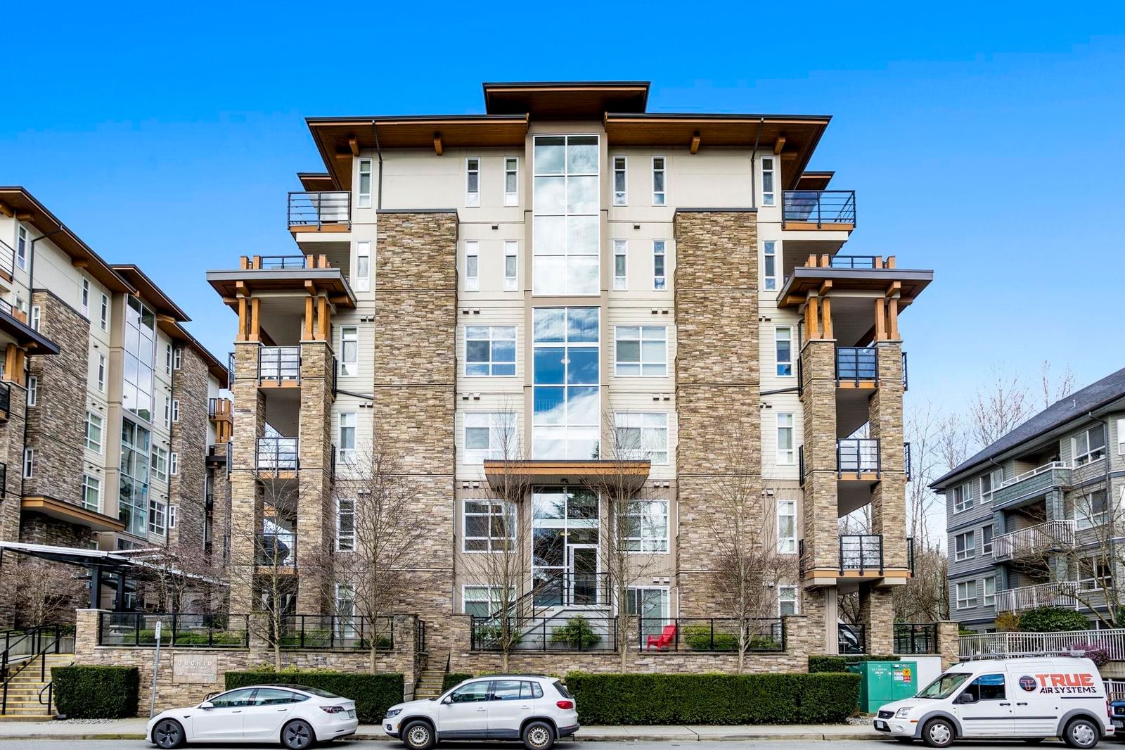 Listing Image 21