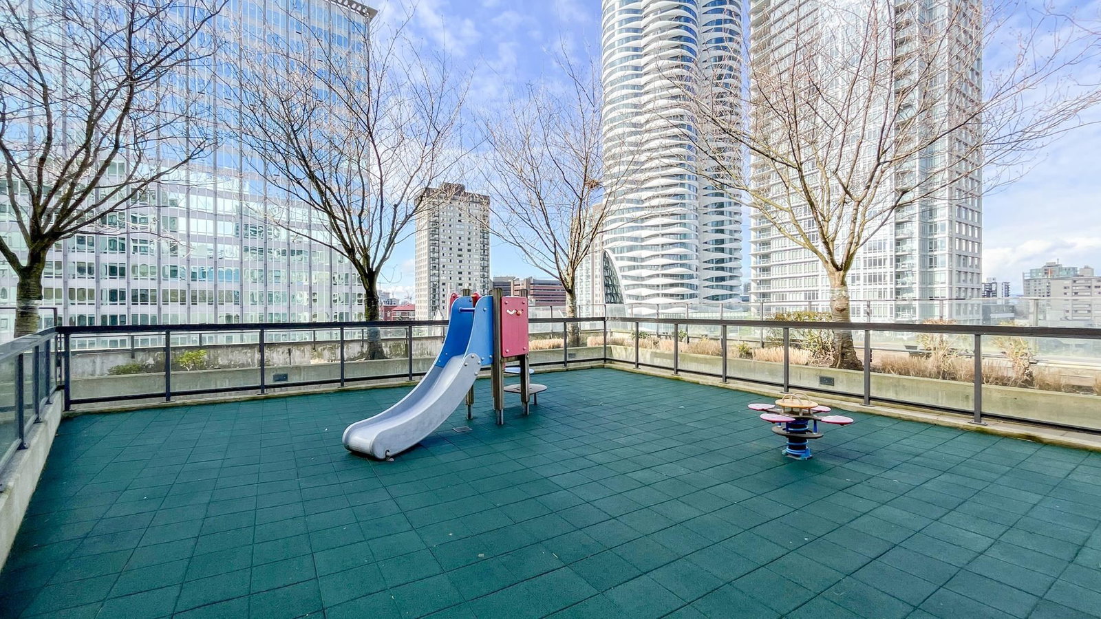 Listing Image 22