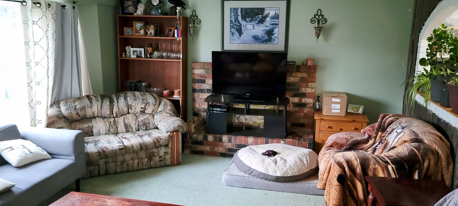 Listing Image 5