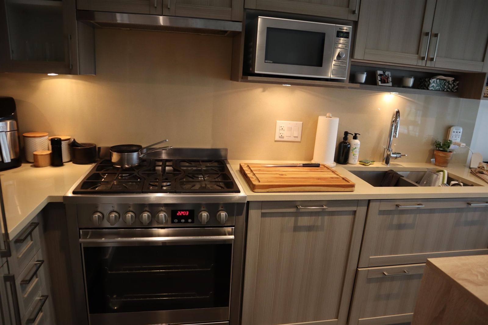 Listing Image 15