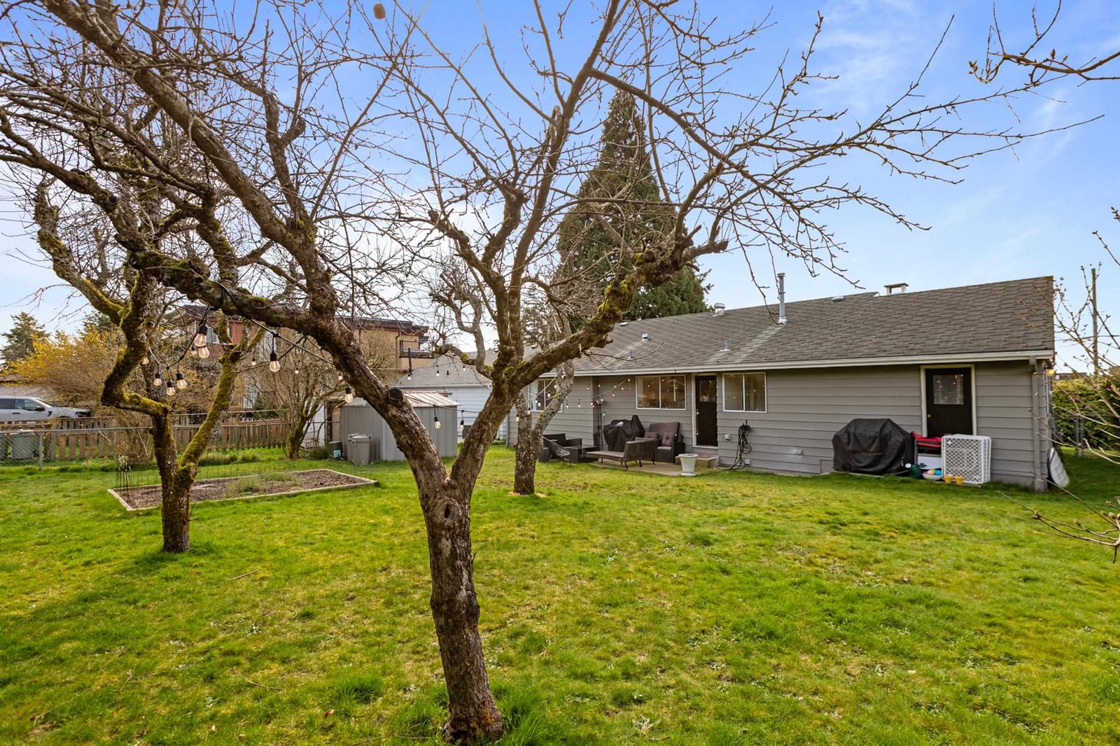 Listing Image 25