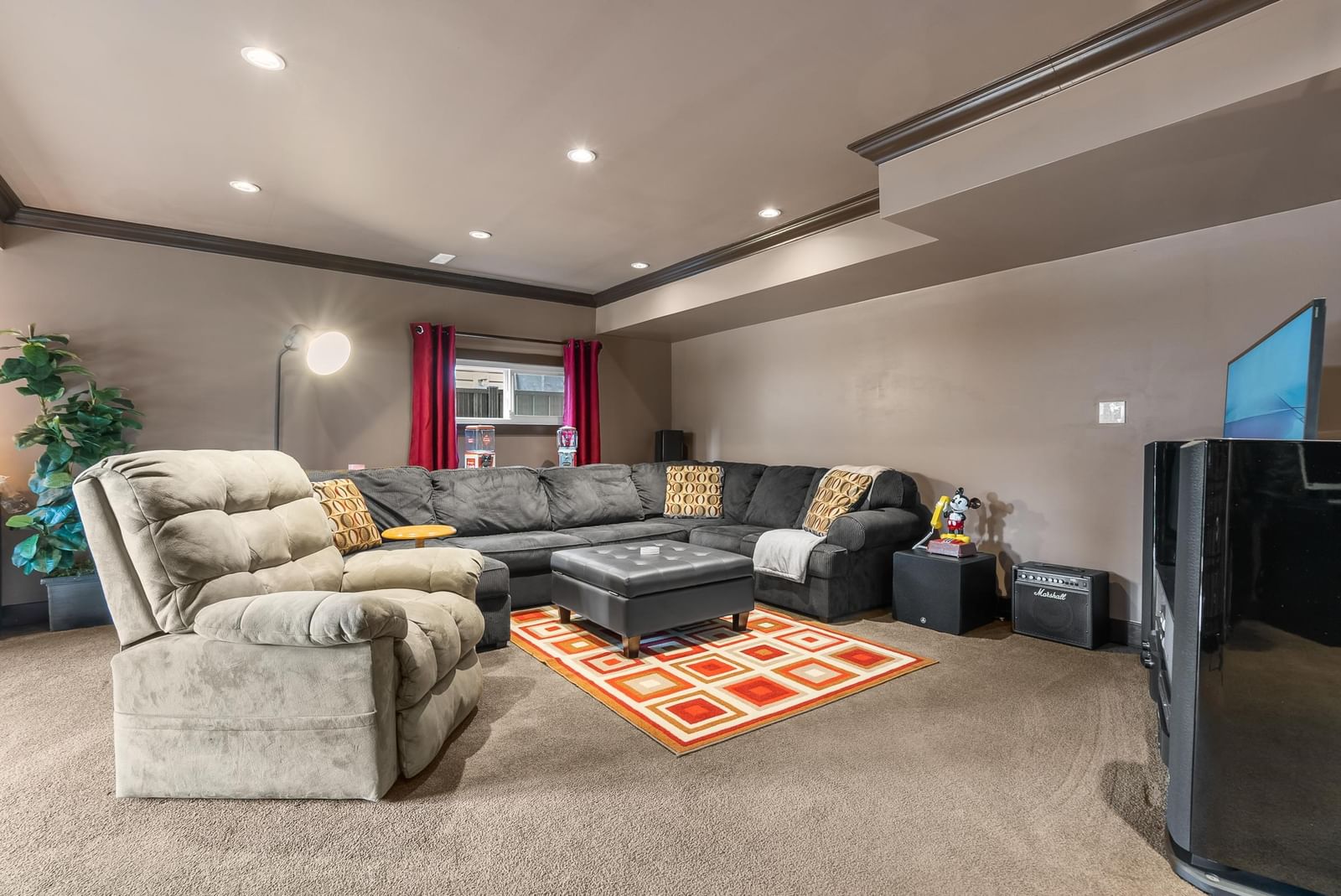 Listing Image 31