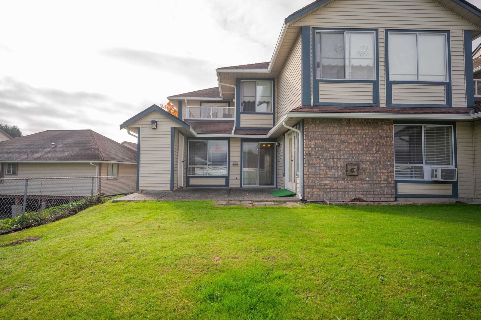Listing Image 24