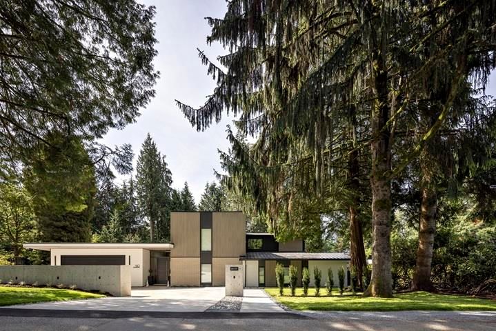 510 Burhill Road, West Vancouver, British Columbia