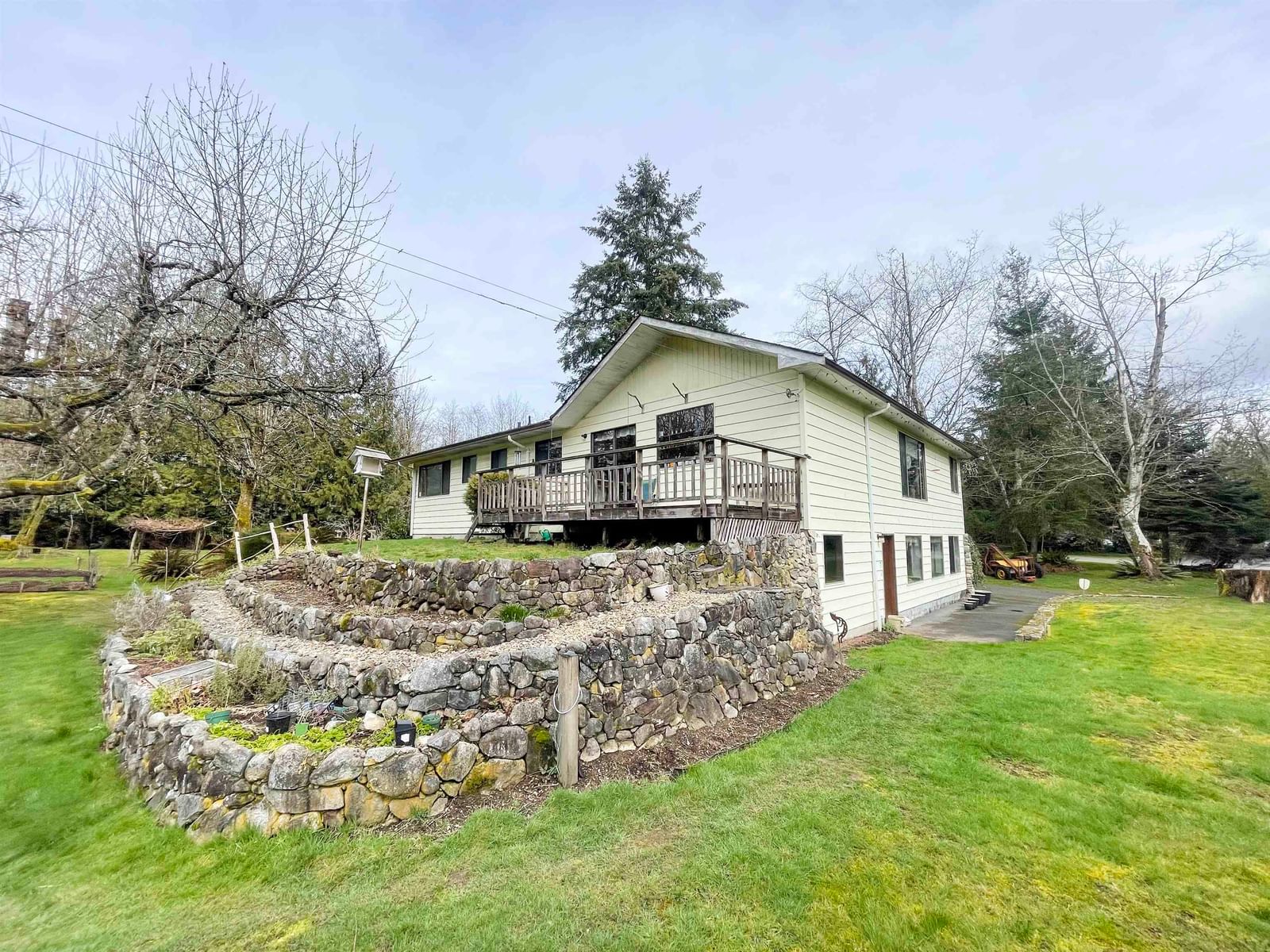 Listing Image 24