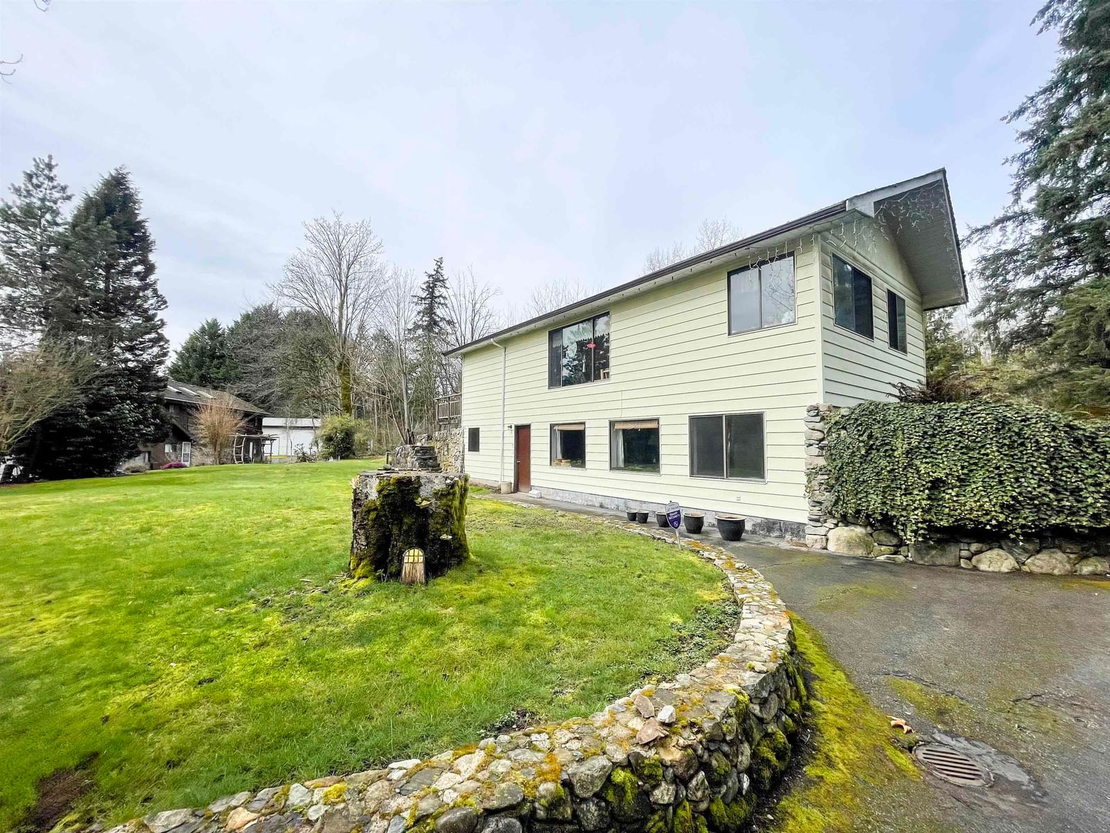 Listing Image 27